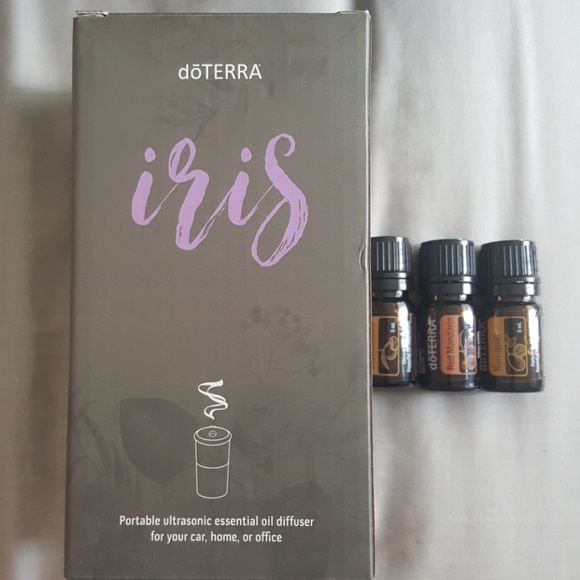 doTERRA Accessories - Doterra Iris Portable Diffuser w/ 3 Essential Oils